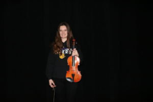 Sophomore Elizabeth Johnson with her violin